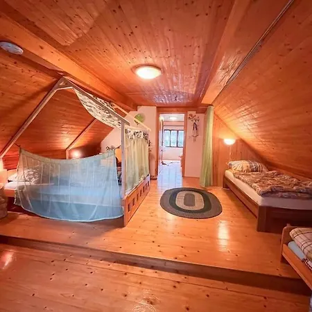 Domov Na Horach - Krkonose - Horky Sud, Pergola, Detske Hriste - Cely Dum Mricna