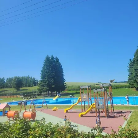 Domov Na Horach - Krkonose - Horky Sud, Pergola, Detske Hriste - Cely Dum Lejlighed *